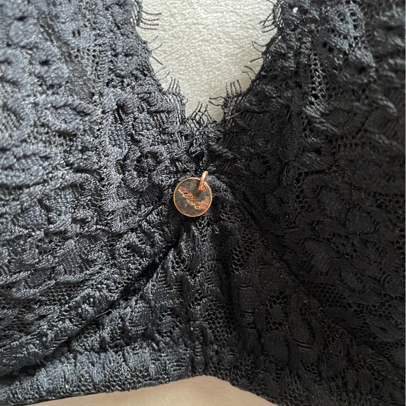 Aerie Real Power Wireless Push Up Eyelash Lace Bra - Black - Picture 3 of 9